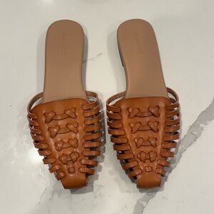 Old Navy faux leather woven mule